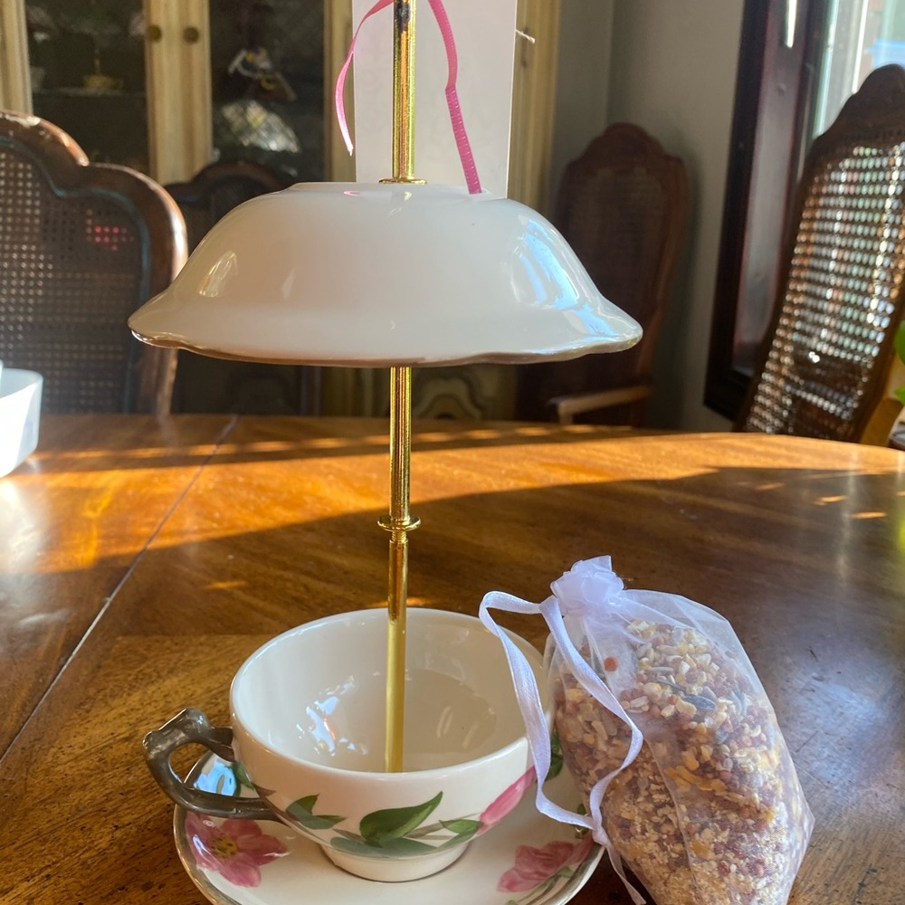 Franciscan Desert Rose Tea Cup Bird Feeder #9 - Picture 4 of 12